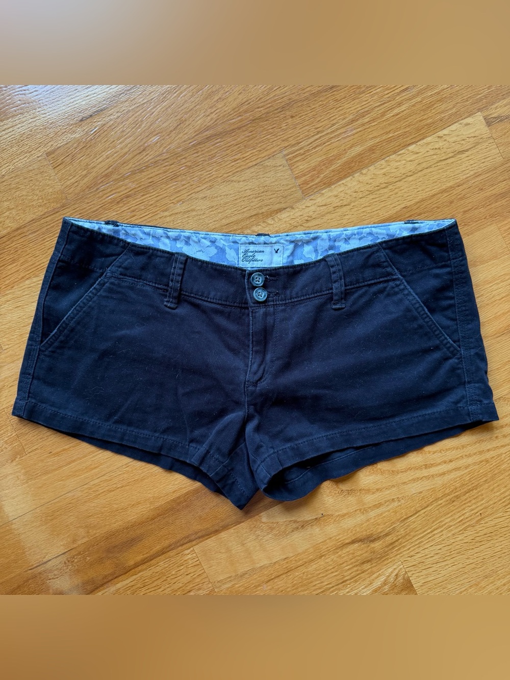 American Eagle Outfitters Black Women's Cotton Blend Short